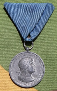 hun1s.jpg (3475 bytes)
