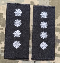 ukpsb1s.jpg (55030 bytes)